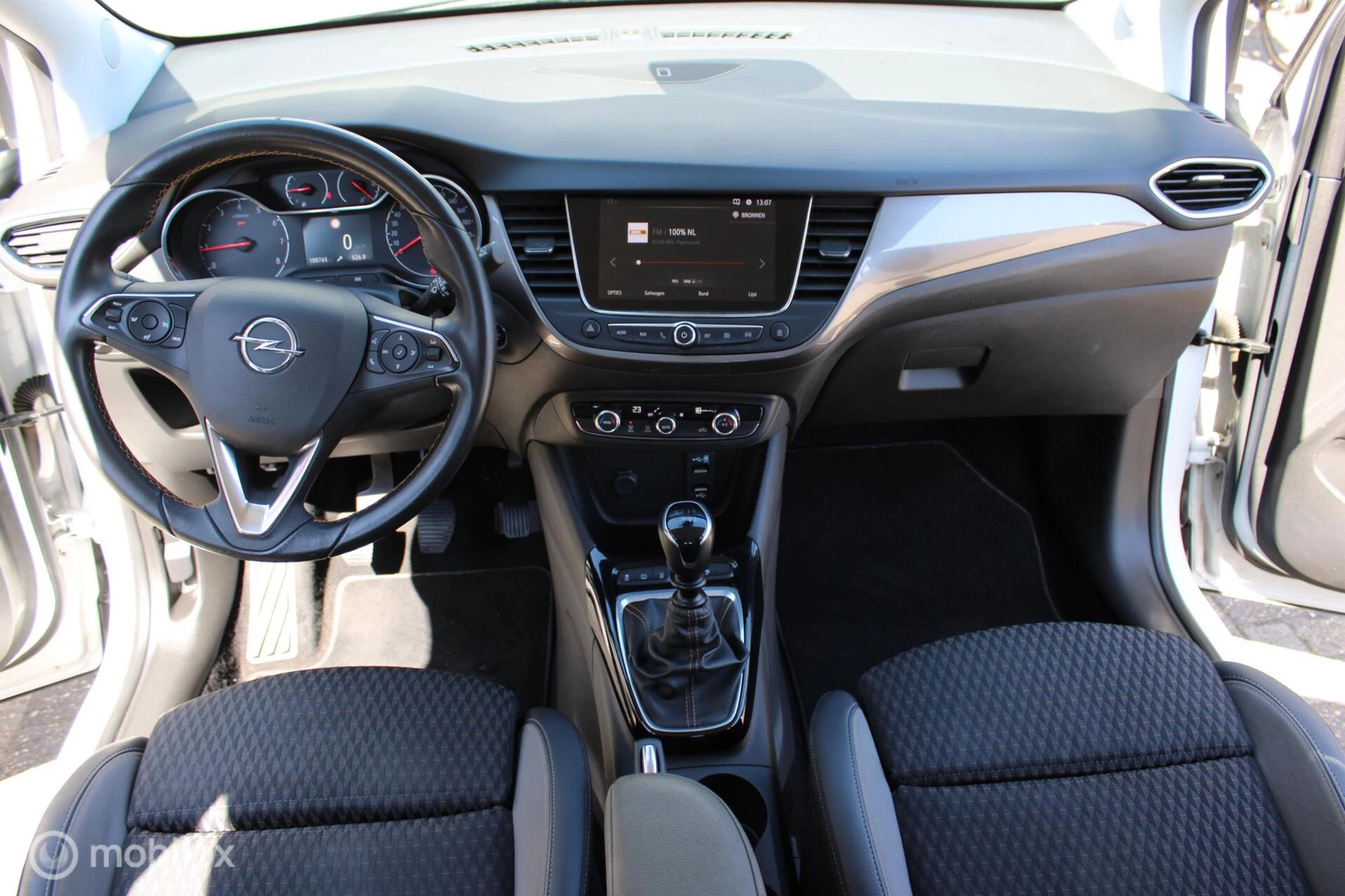 Hoofdafbeelding Opel Crossland X