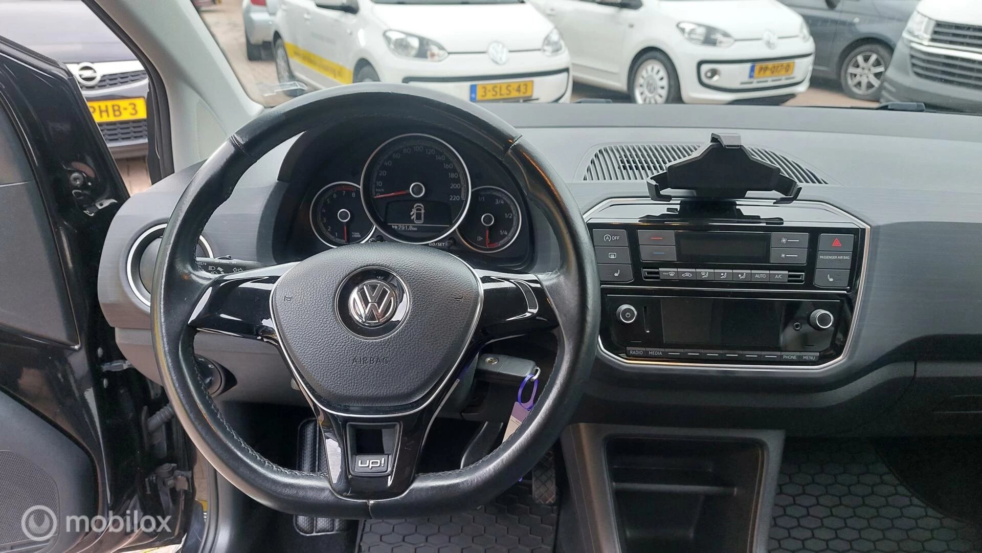 Hoofdafbeelding Volkswagen up!