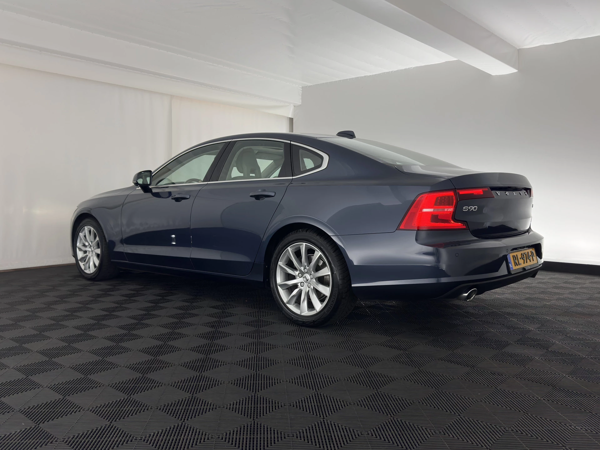 Hoofdafbeelding Volvo S90