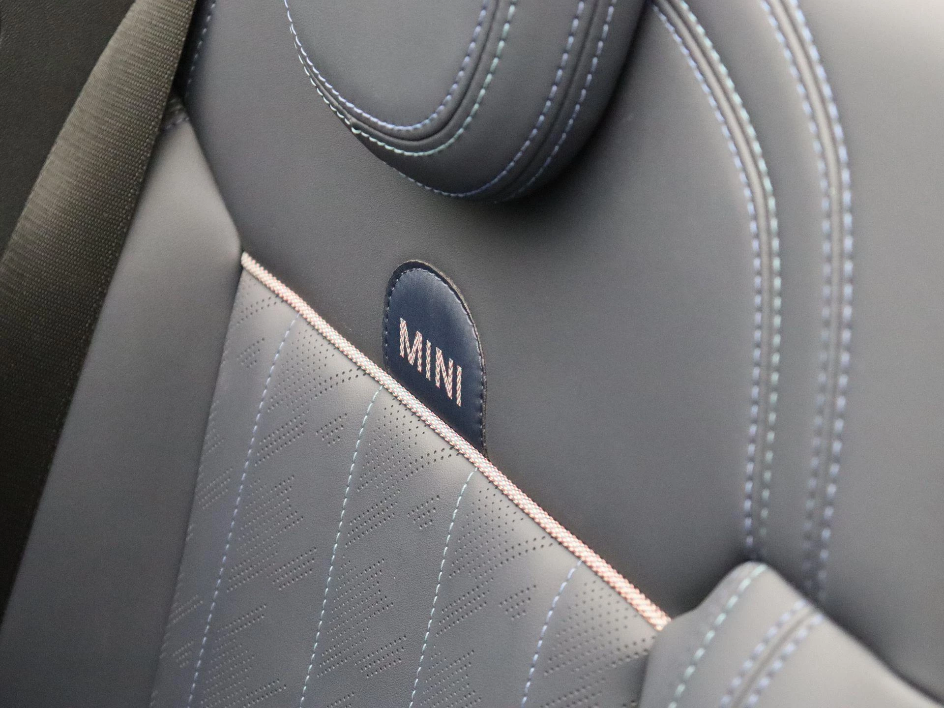 Hoofdafbeelding MINI Cooper Cabrio