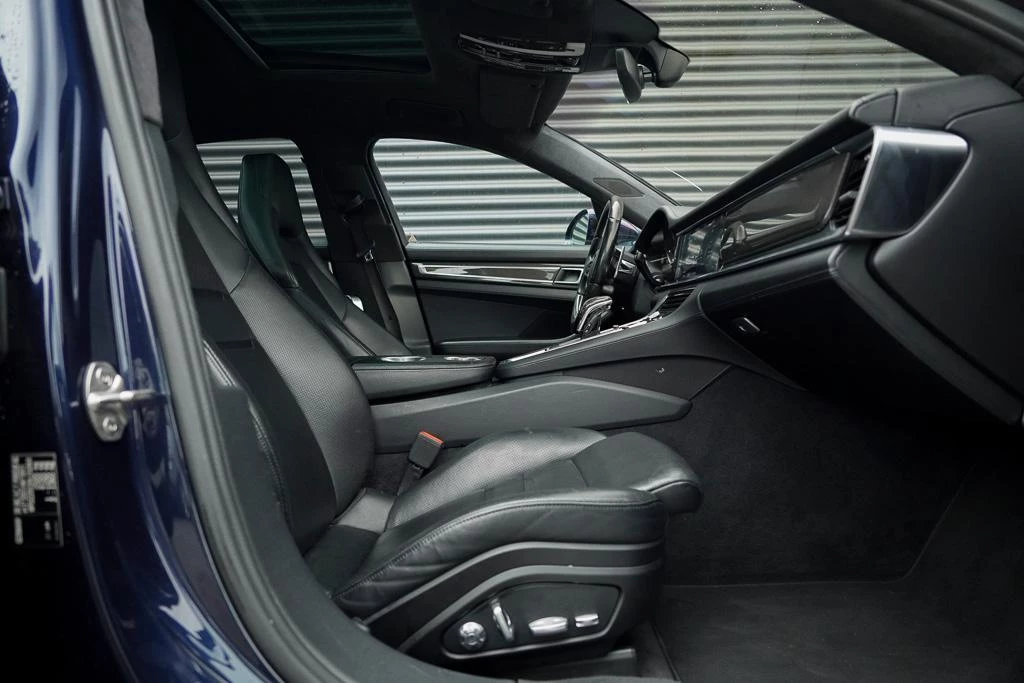 Hoofdafbeelding Porsche Panamera
