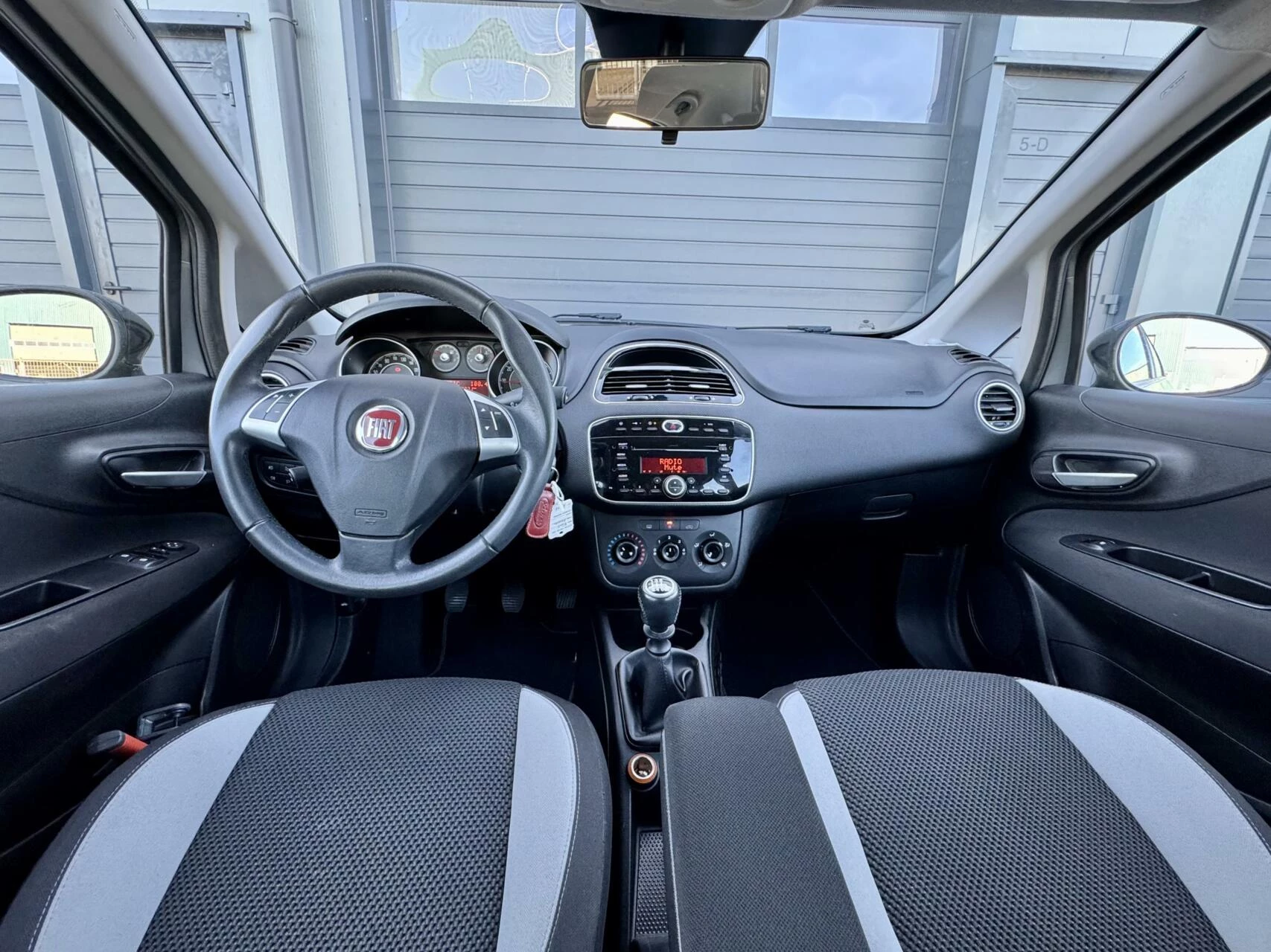 Hoofdafbeelding Fiat Punto