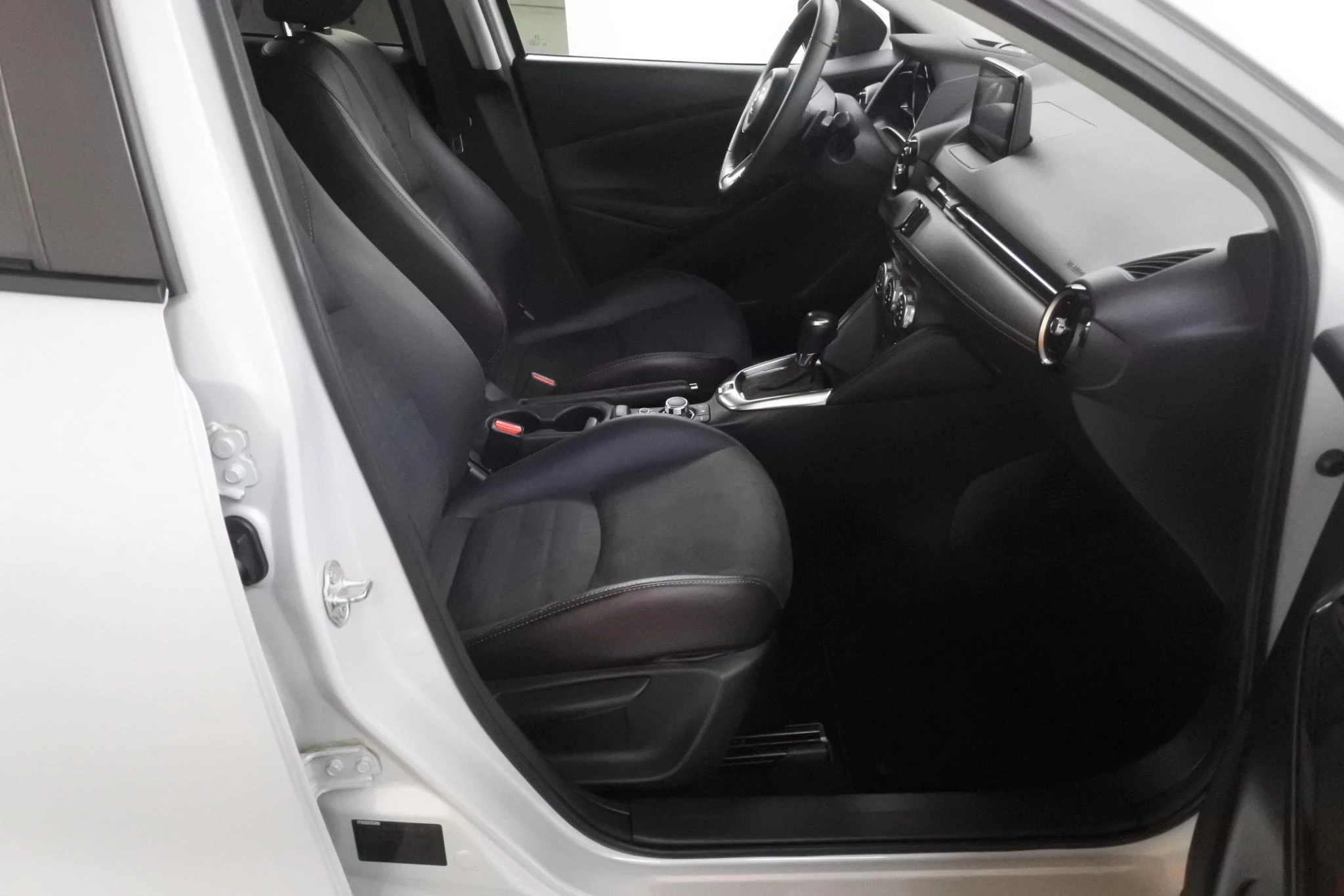 Hoofdafbeelding Mazda 2