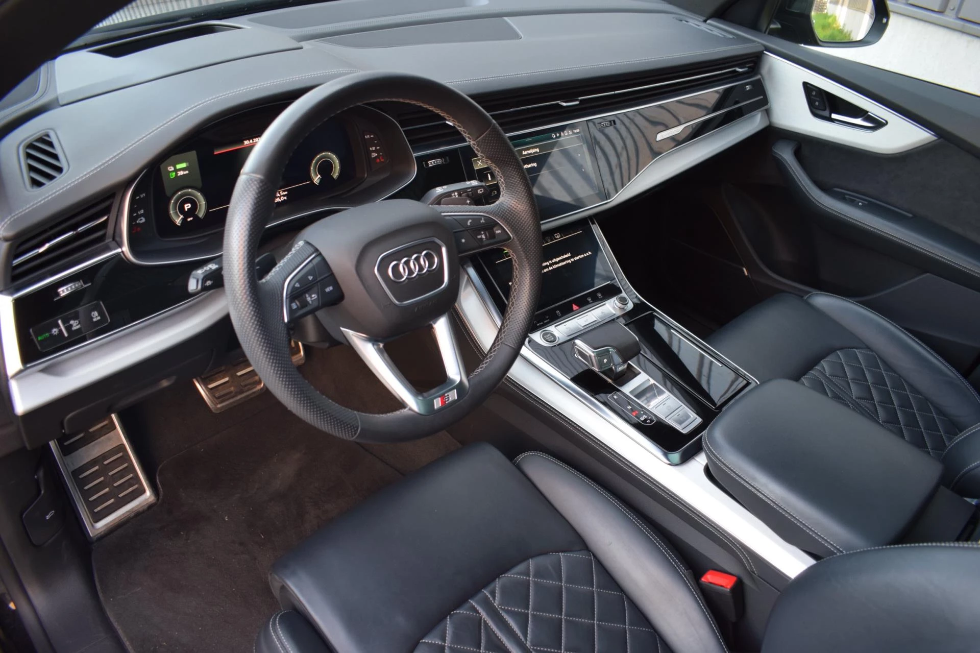 Hoofdafbeelding Audi Q8