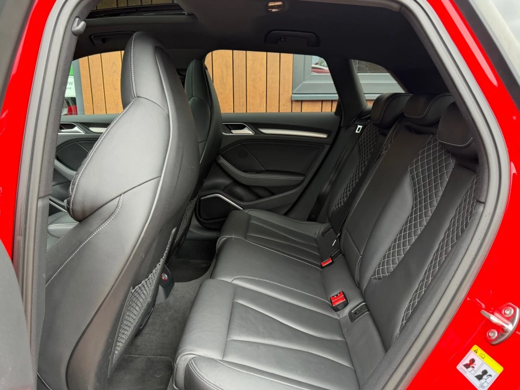 Hoofdafbeelding Audi S3