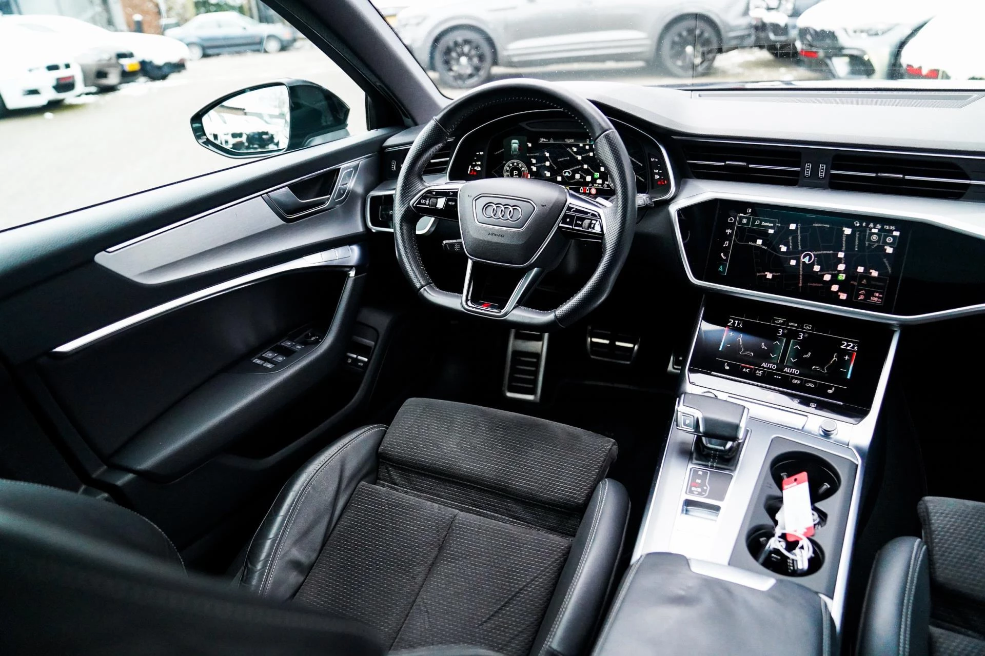 Hoofdafbeelding Audi A6