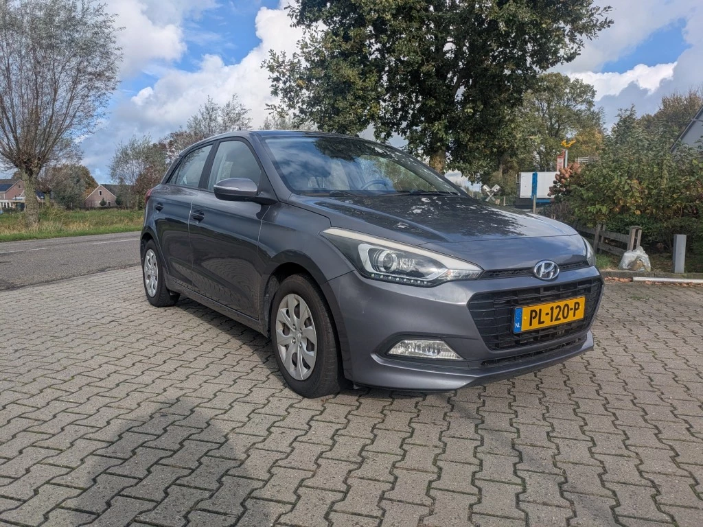 Hoofdafbeelding Hyundai i20
