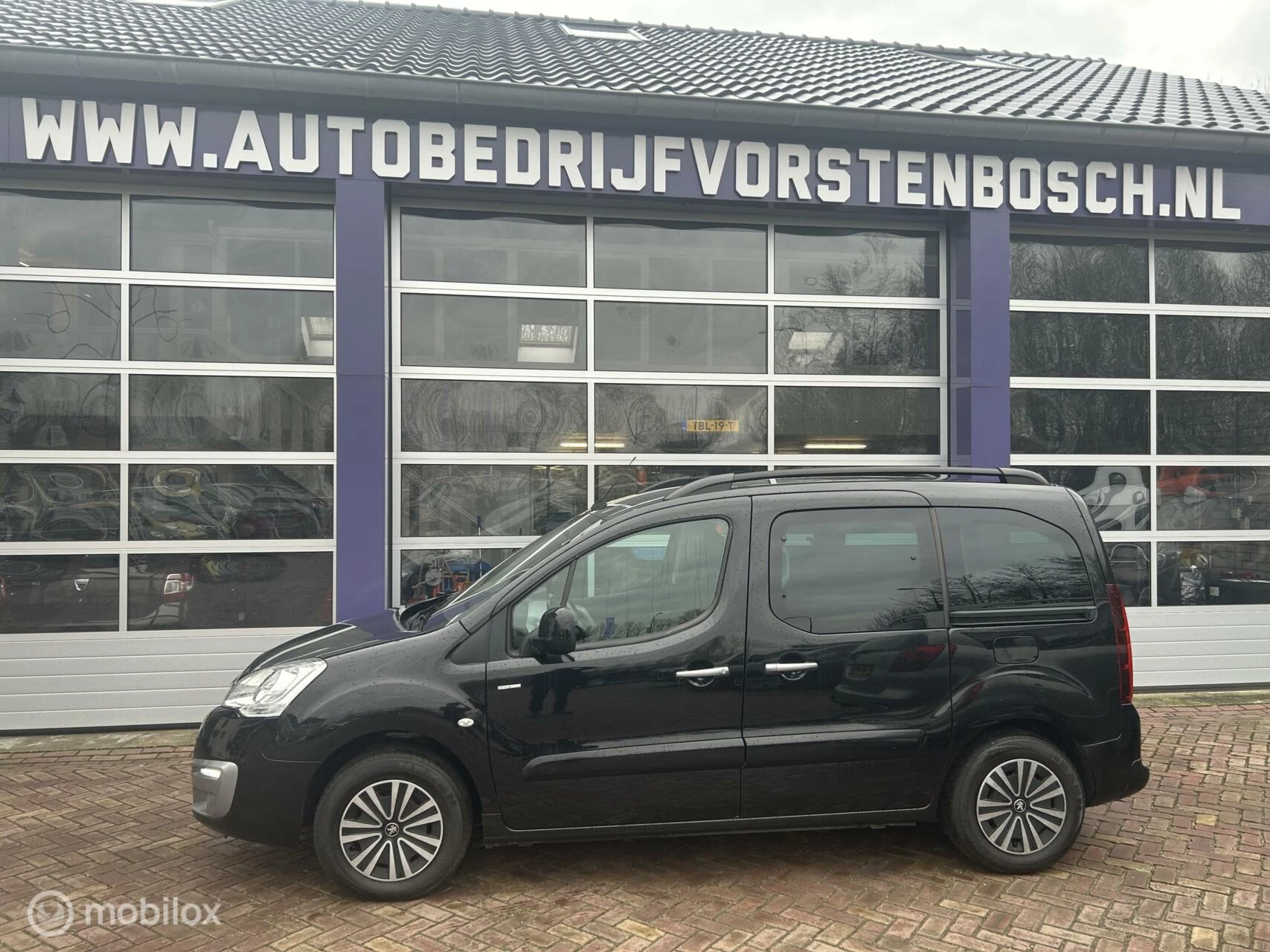 Hoofdafbeelding Peugeot Partner