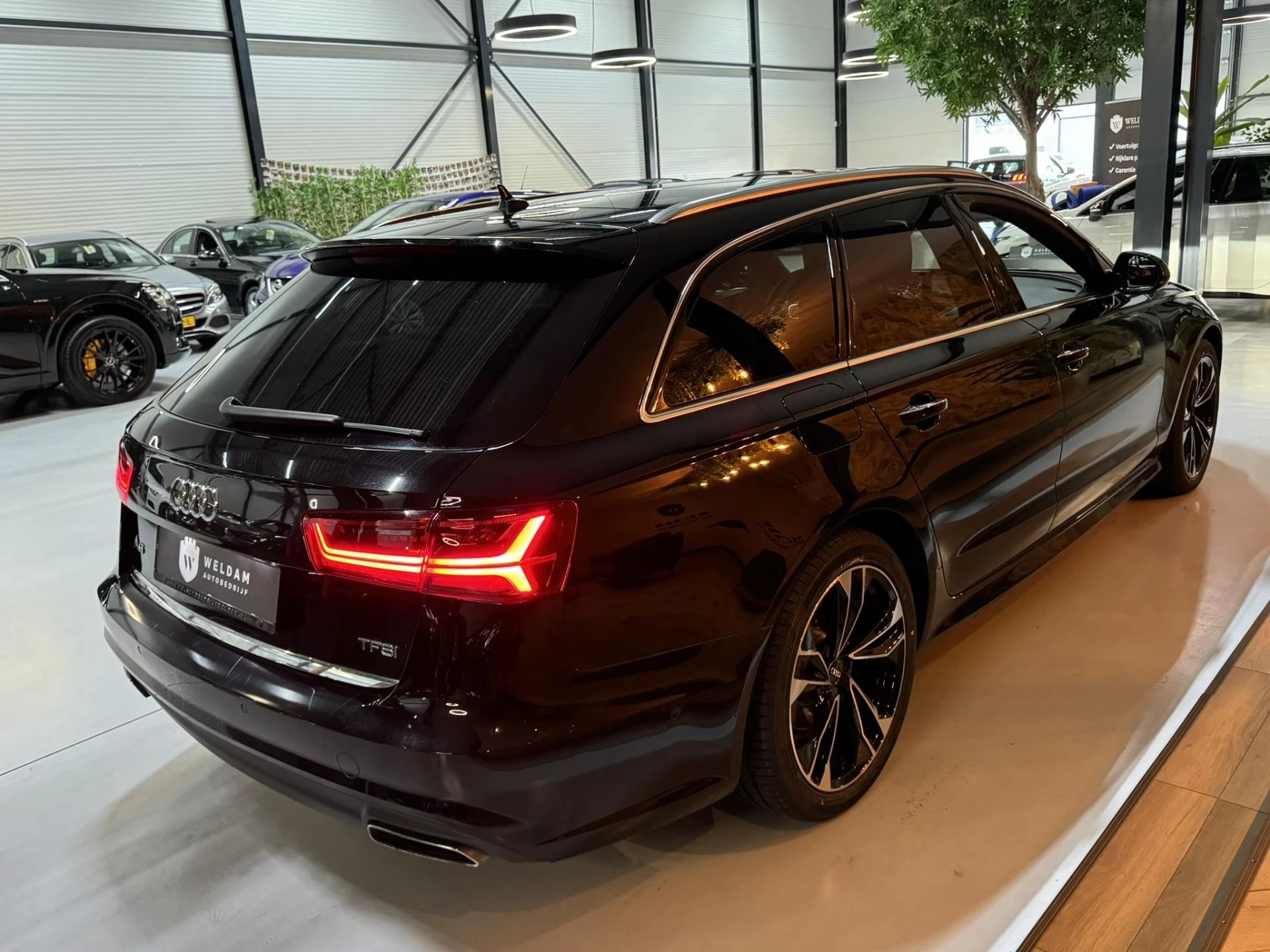 Hoofdafbeelding Audi A6