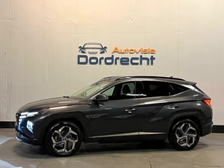 Hoofdafbeelding Hyundai Tucson Hyundai TUCSON 1.6 T-GDI PHEV Comfort 4WD|1e Eig|Pano|360cam|Keyless|Leder|Dealer Onderhouden