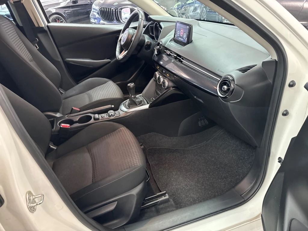 Hoofdafbeelding Mazda 2