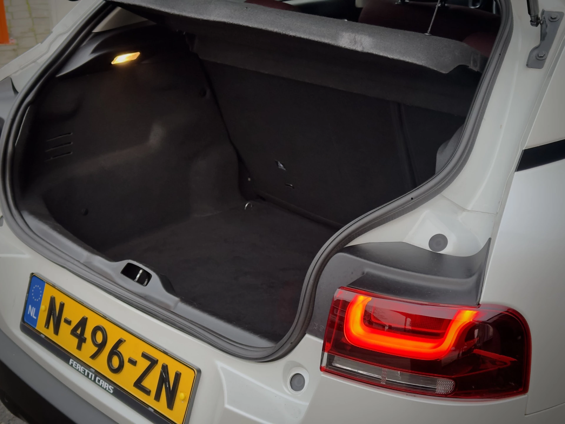 Hoofdafbeelding Citroën C4 Cactus