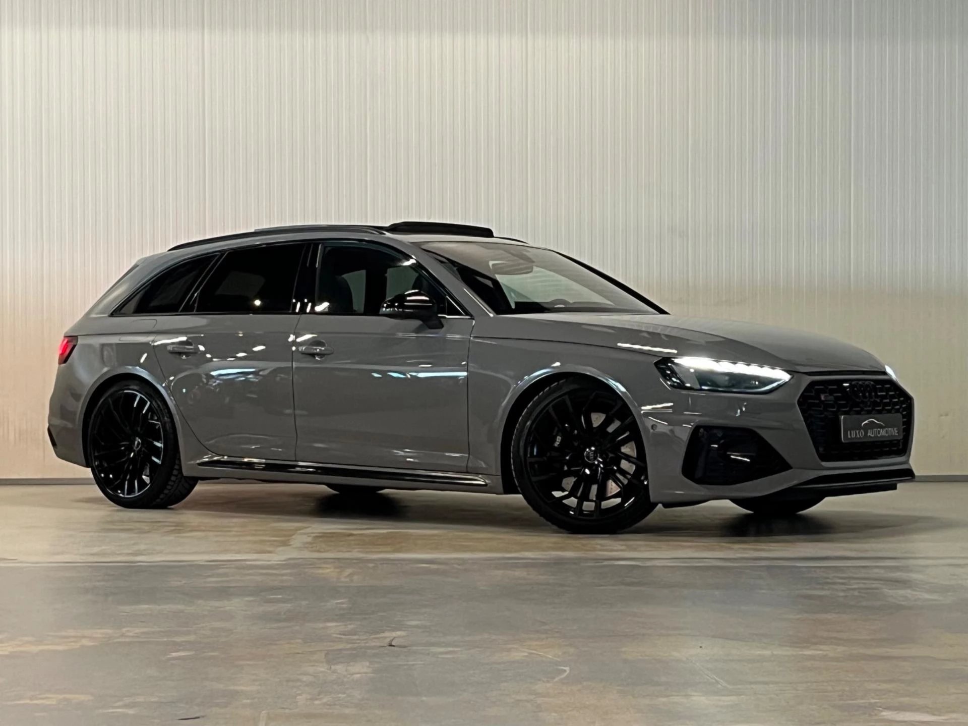 Hoofdafbeelding Audi RS4