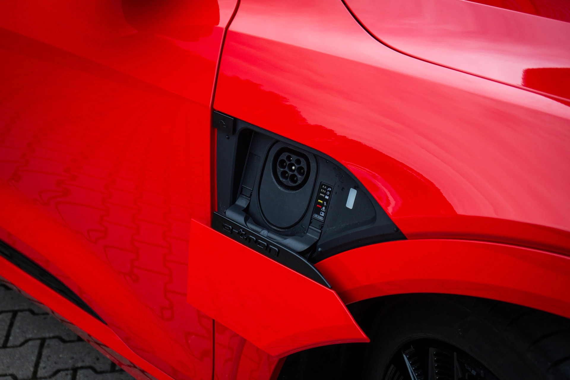 Hoofdafbeelding Audi Q8 Sportback e-tron
