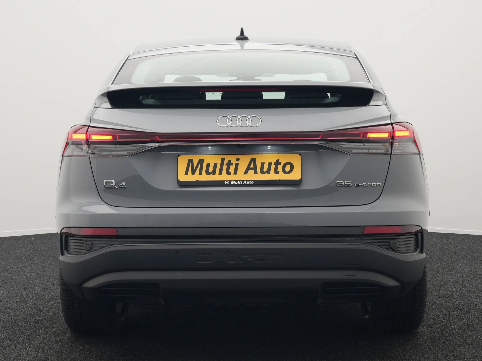 Hoofdafbeelding Audi Q4 e-tron