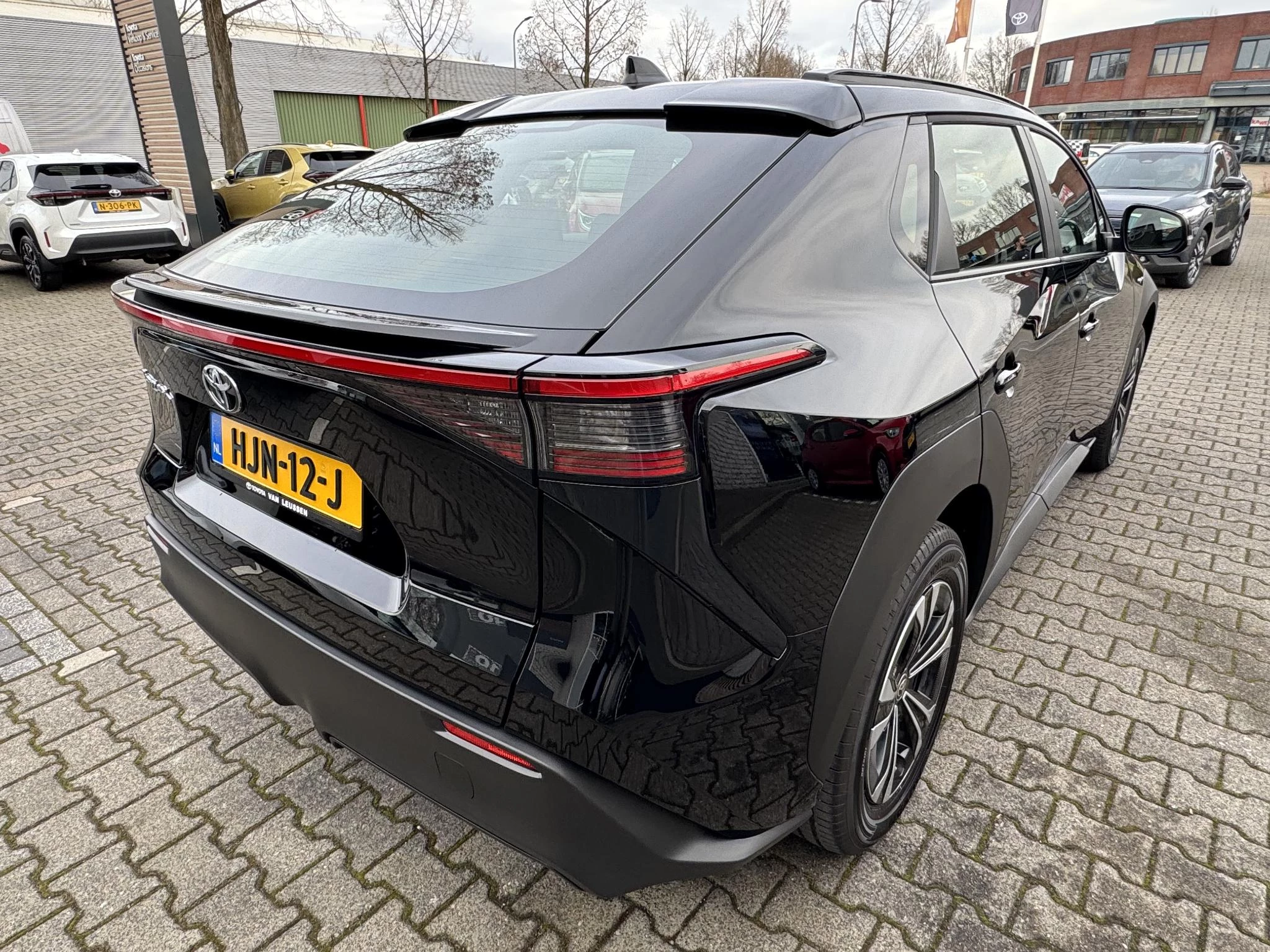 Hoofdafbeelding Toyota bZ4X