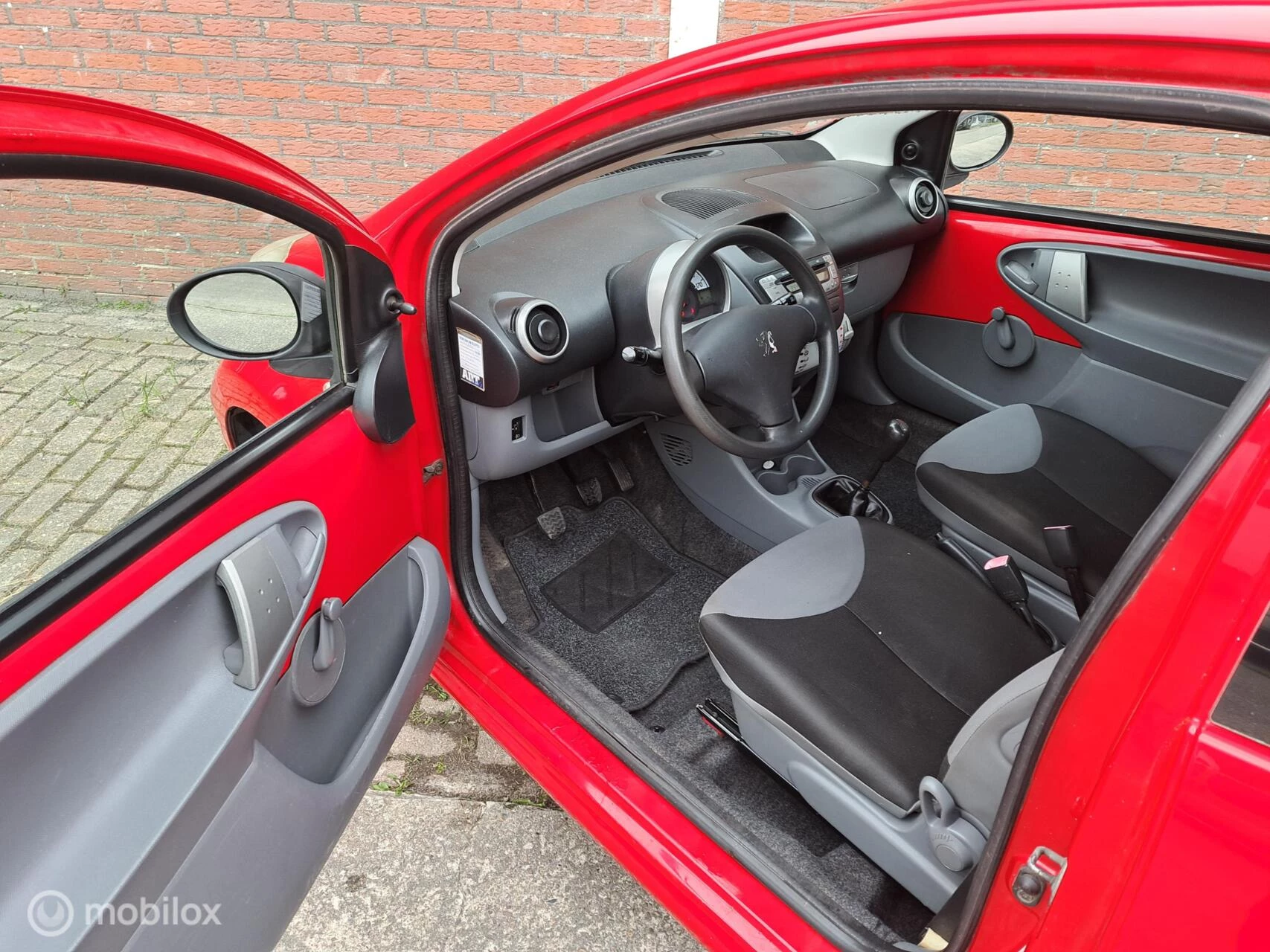 Hoofdafbeelding Peugeot 107