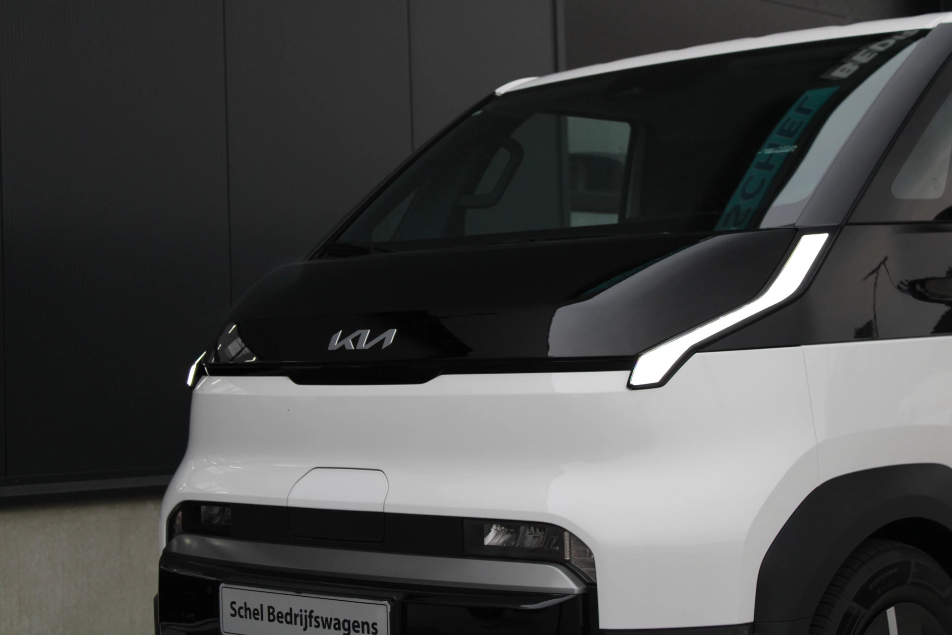 Hoofdafbeelding Kia PV5