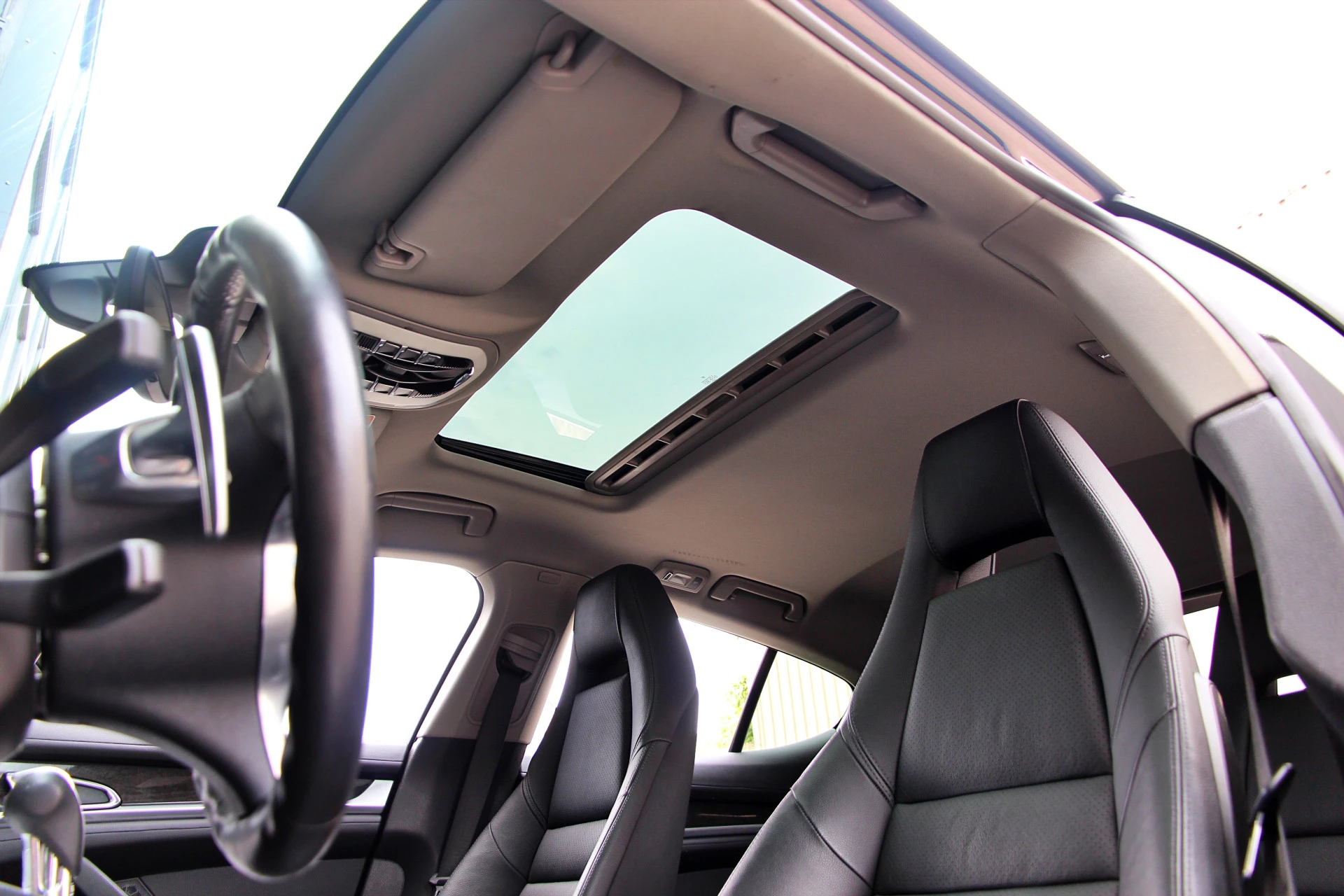 Hoofdafbeelding Porsche Panamera