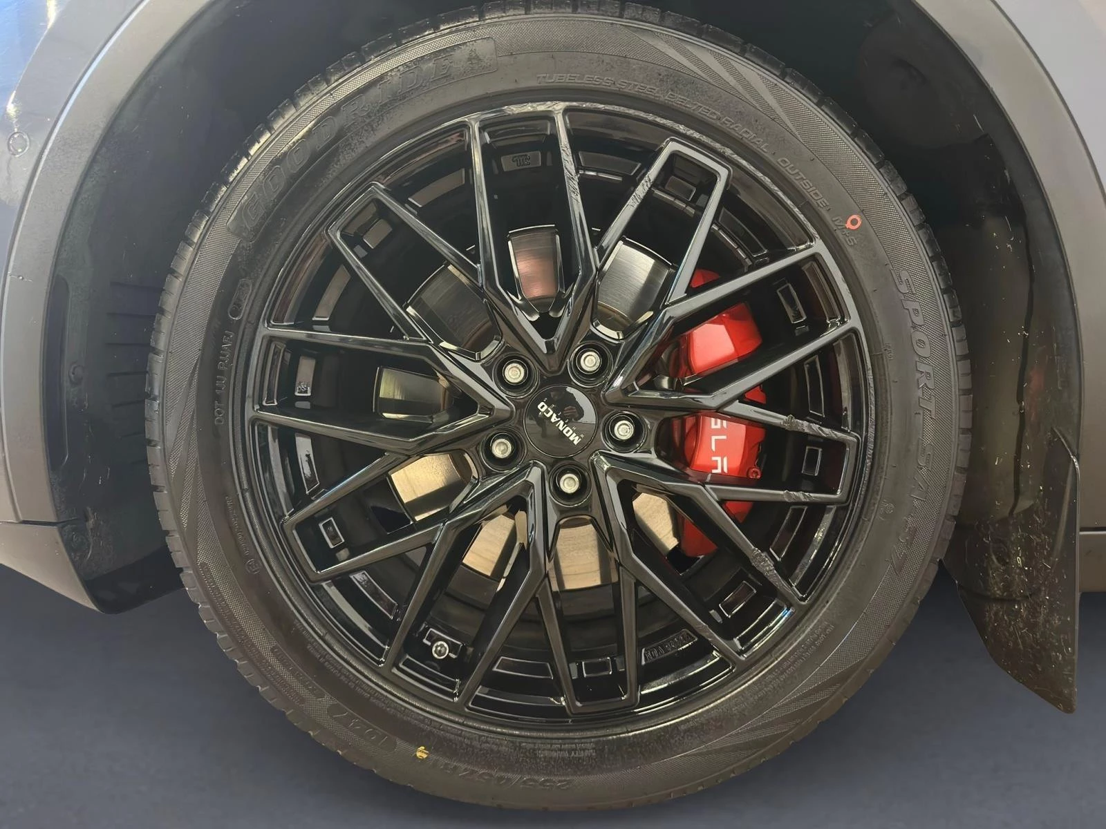 Hoofdafbeelding Tesla Model Y