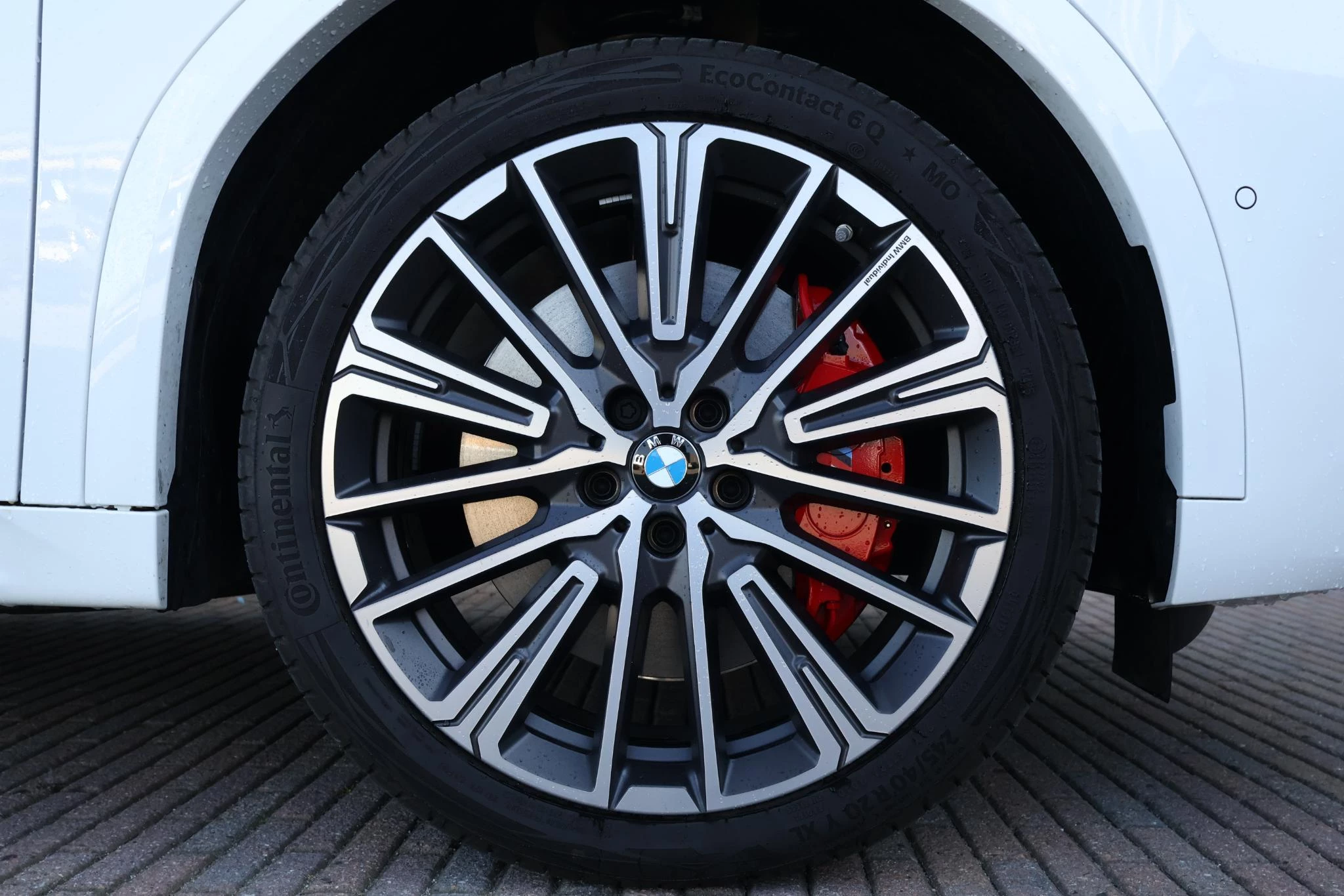 Hoofdafbeelding BMW iX2