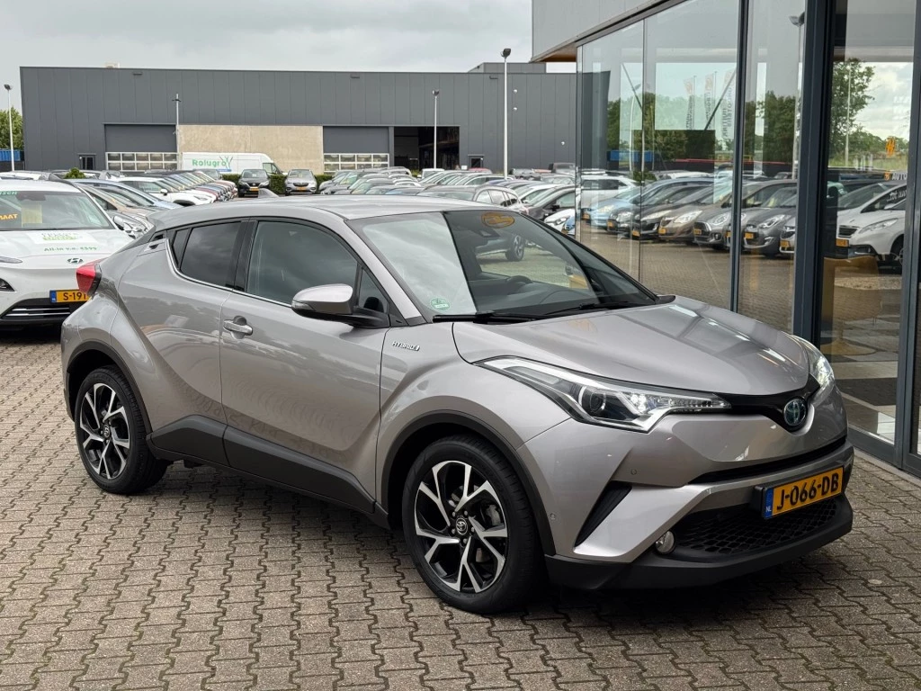 Hoofdafbeelding Toyota C-HR