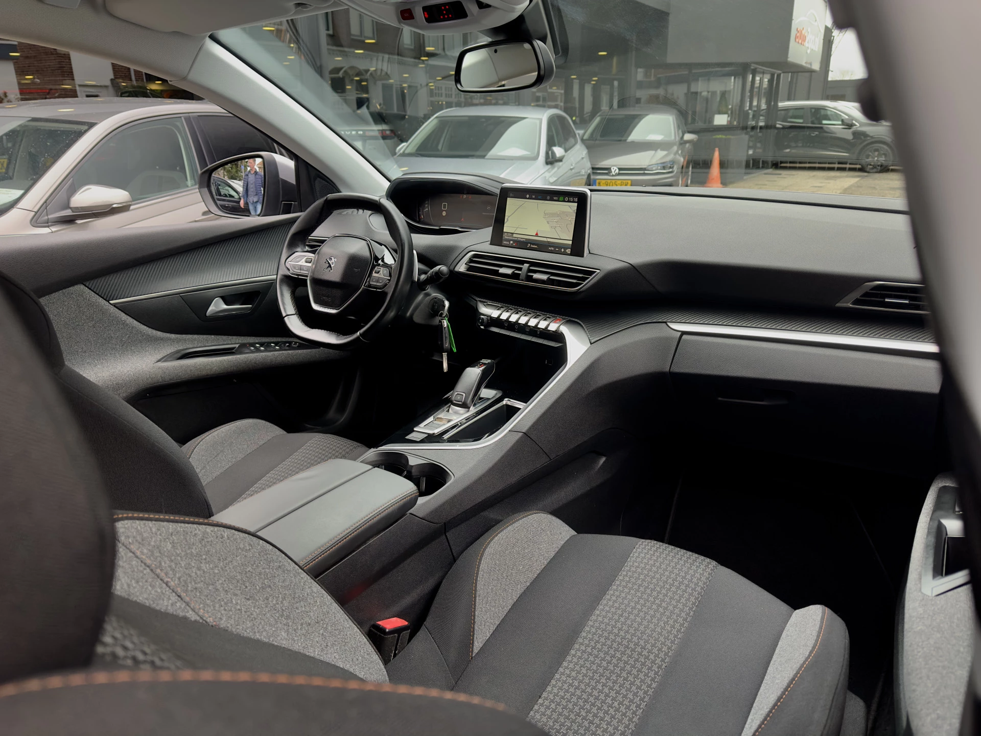 Hoofdafbeelding Peugeot 5008