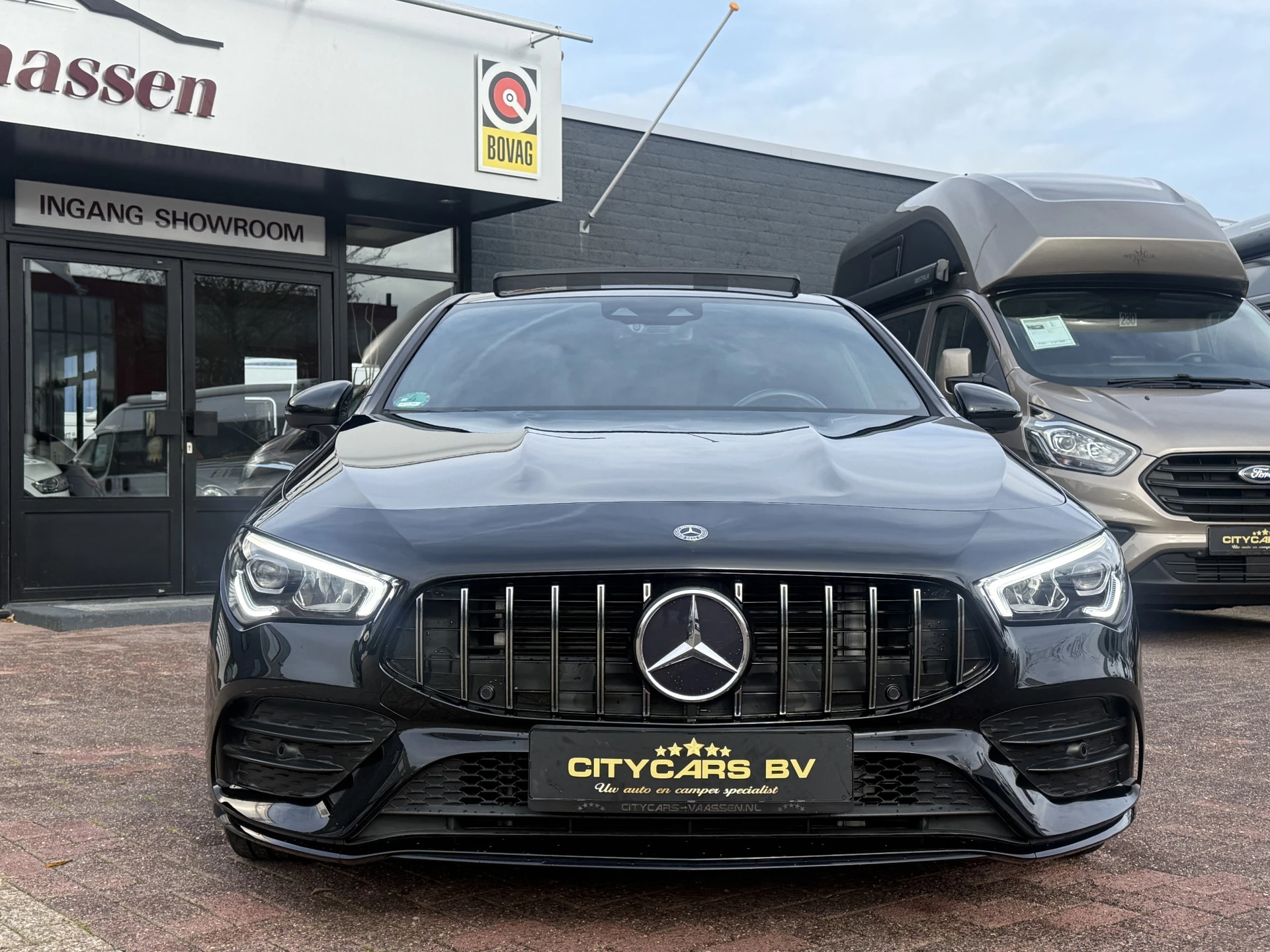 Hoofdafbeelding Mercedes-Benz CLA