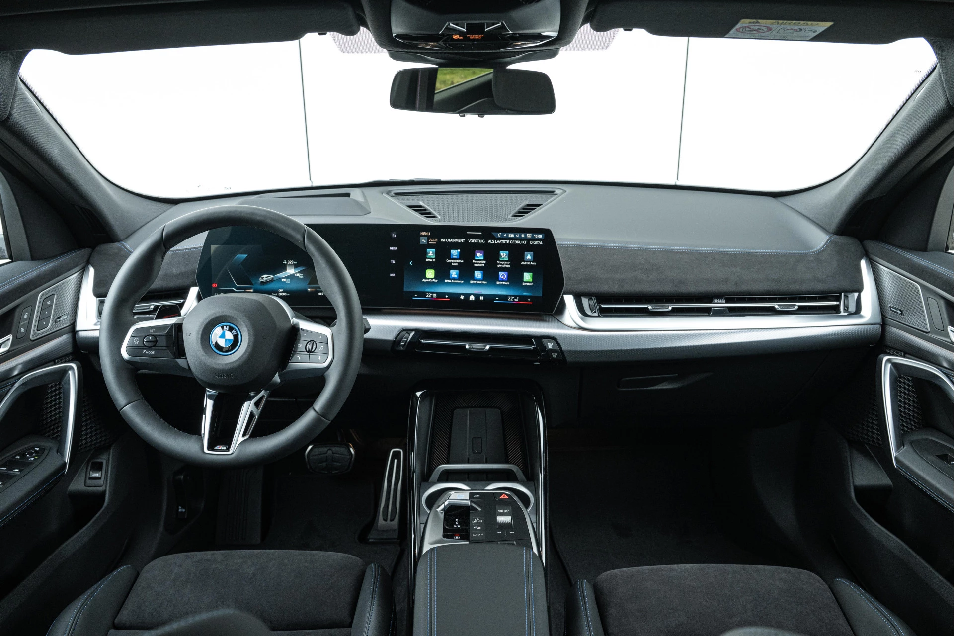 Hoofdafbeelding BMW iX2