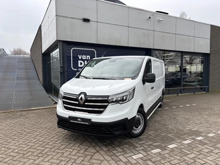 Hoofdafbeelding Renault Trafic Renault Trafic T30 L2H1 150PK AUTOMAAT RED EDITION LED AIRCO CRUISE CONTROL CAMERA NAVIGATIE CARPLAY TREKHAAK