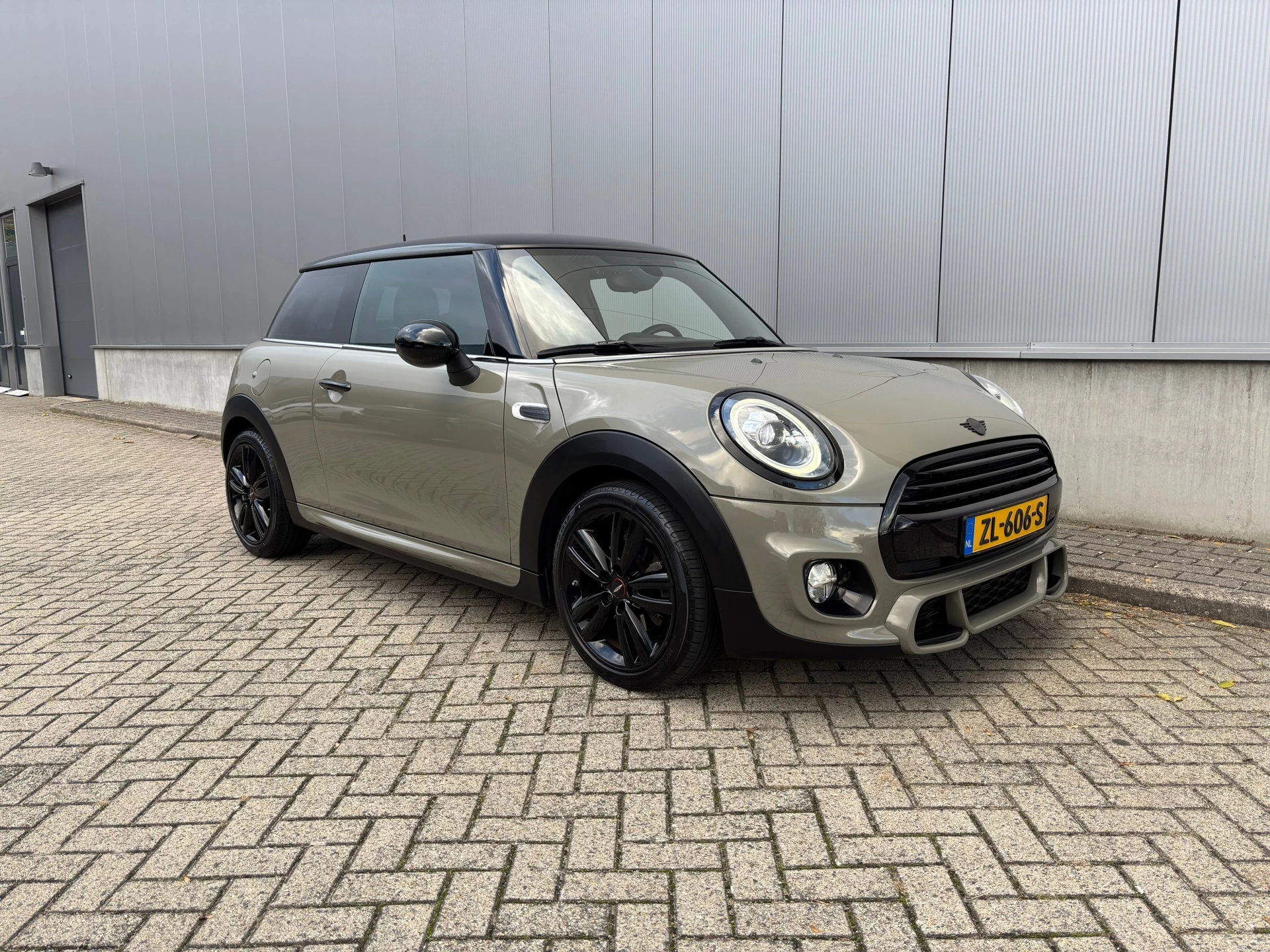 Hoofdafbeelding MINI Cooper