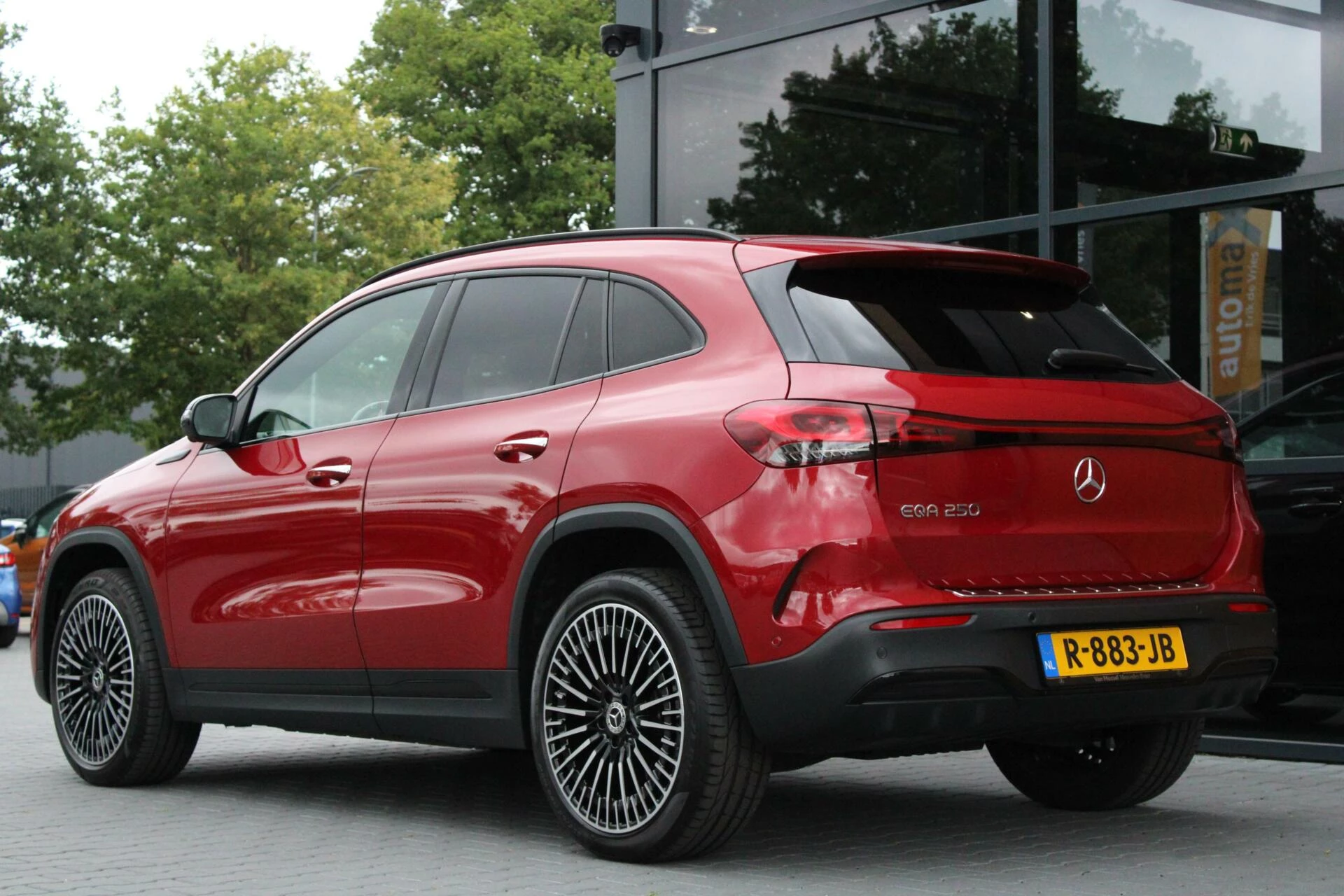 Hoofdafbeelding Mercedes-Benz EQA