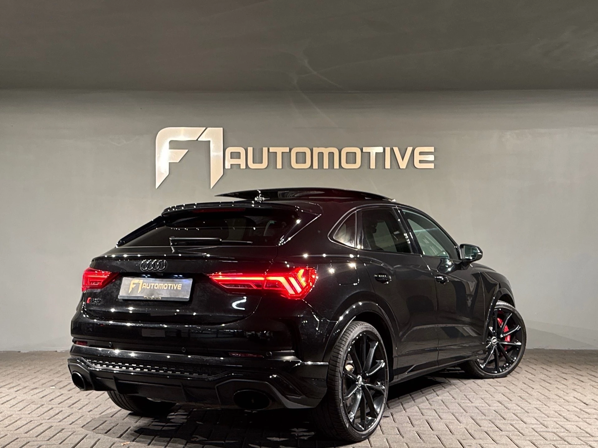 Hoofdafbeelding Audi RSQ3