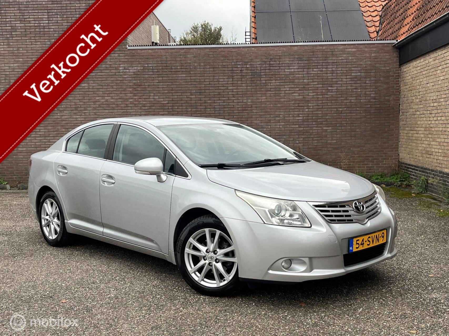 Hoofdafbeelding Toyota Avensis