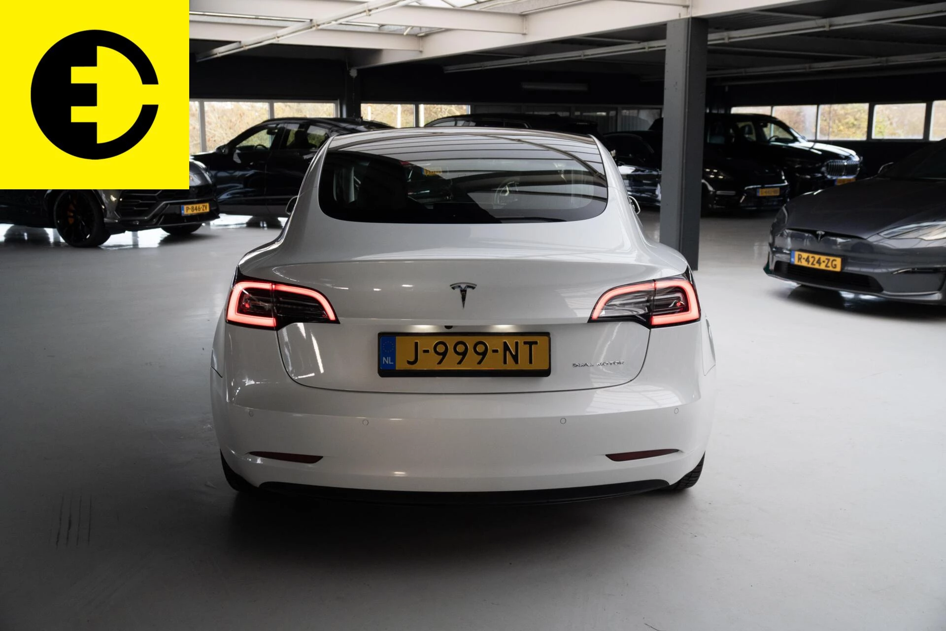 Hoofdafbeelding Tesla Model 3