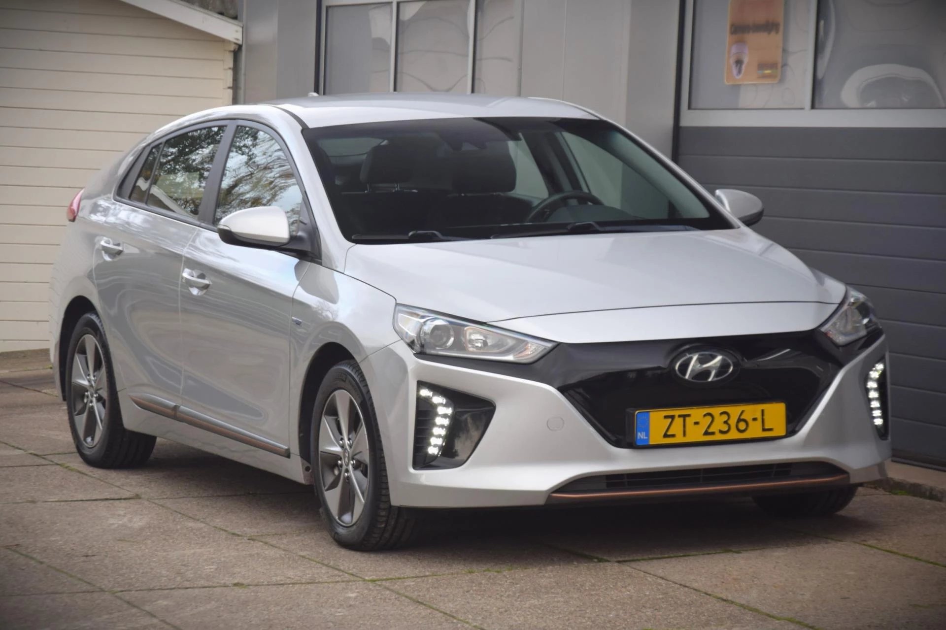 Hoofdafbeelding Hyundai IONIQ