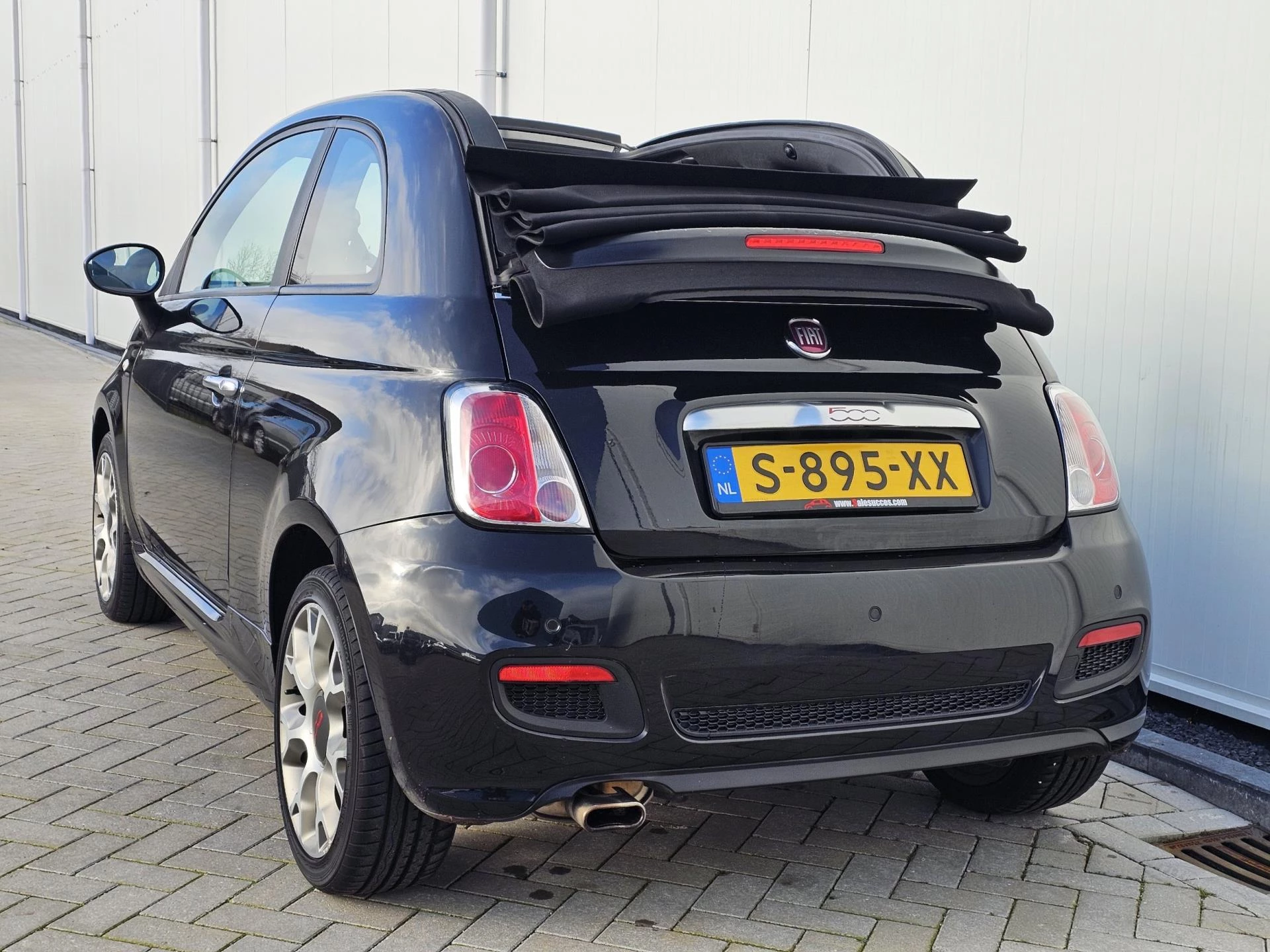 Hoofdafbeelding Fiat 500C