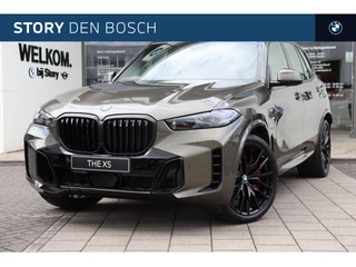 BMW X5 xDrive50e M Sport Automaat / Panoramadak / Trekhaak / Comfortstoelen / Parking Assistant Professional / Adaptieve LED / Comfort Access / Active Steering