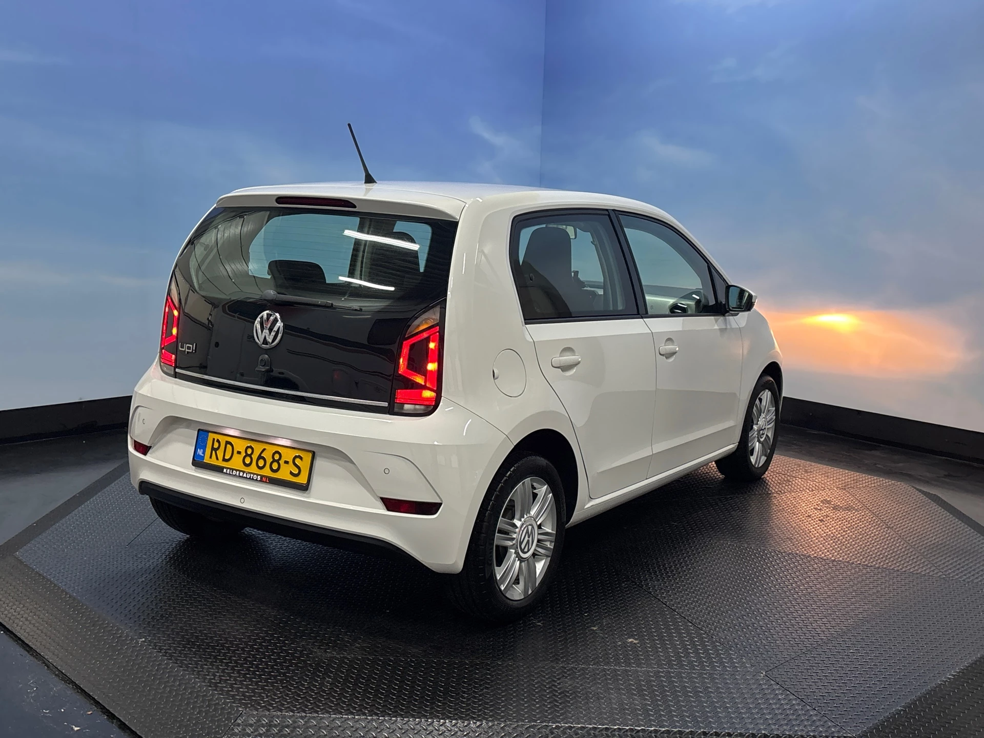 Hoofdafbeelding Volkswagen up!