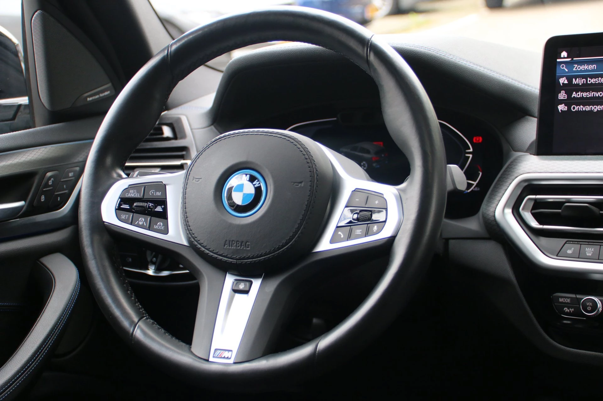 Hoofdafbeelding BMW iX3