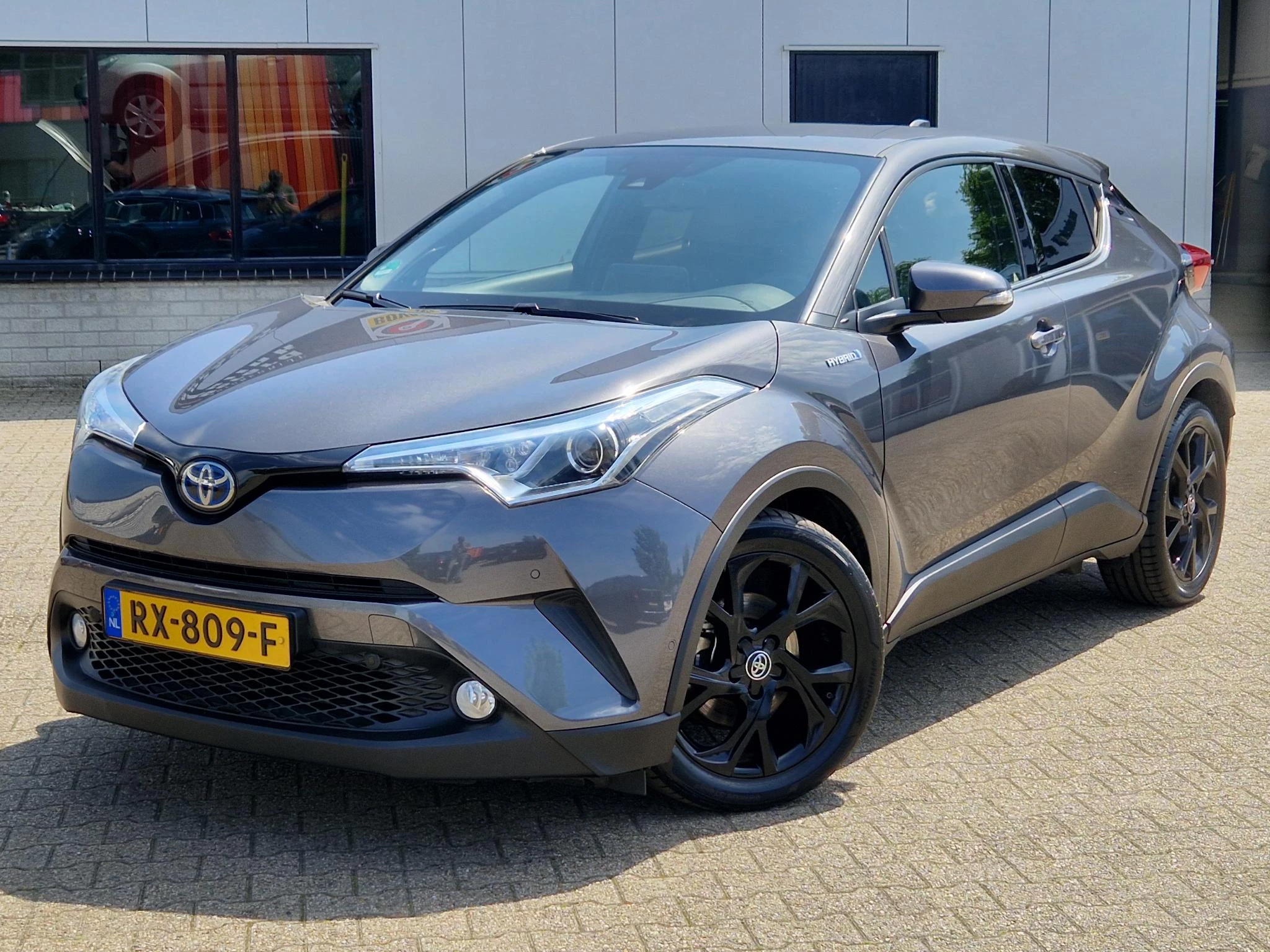 Hoofdafbeelding Toyota C-HR