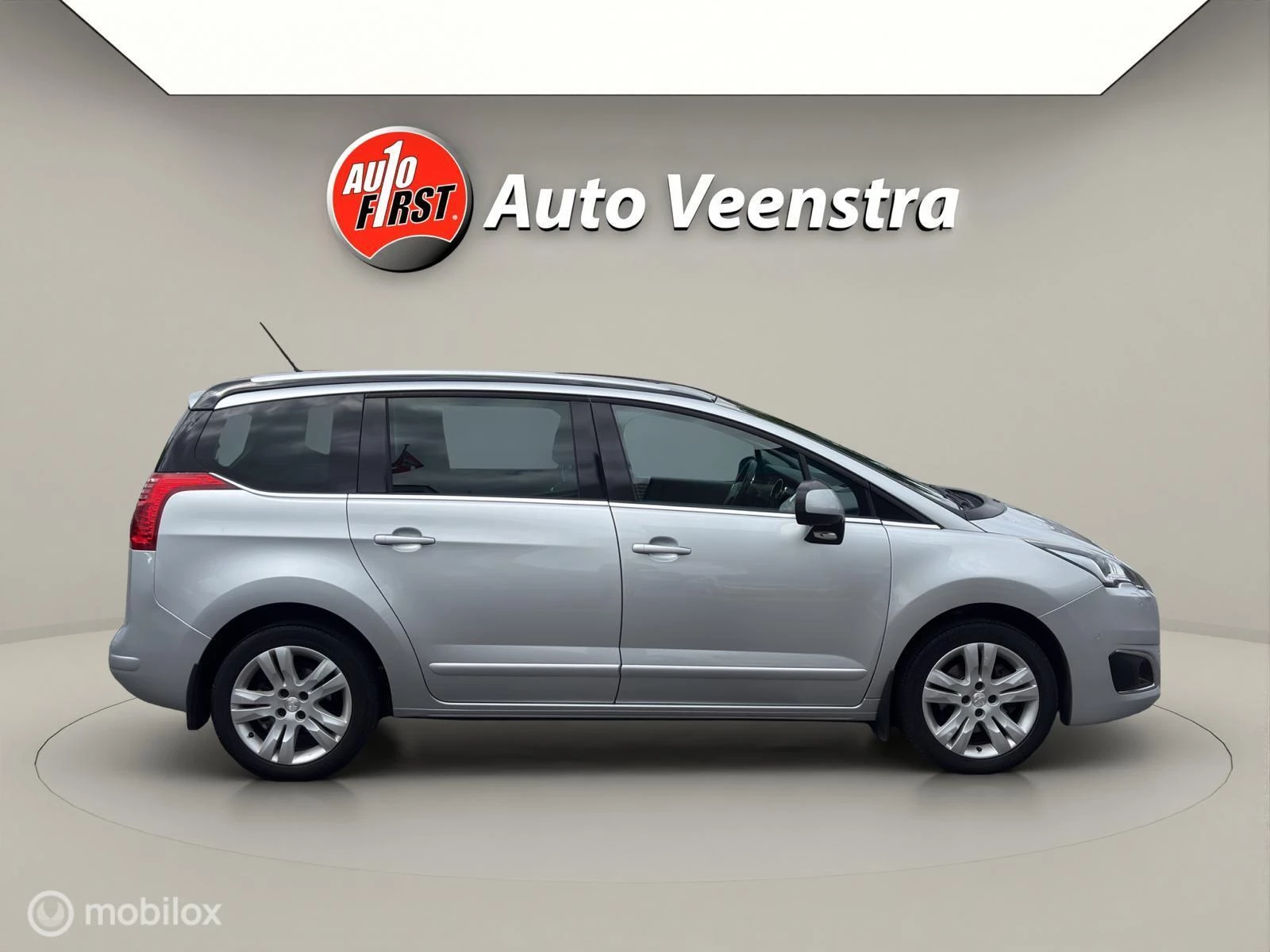 Hoofdafbeelding Peugeot 5008