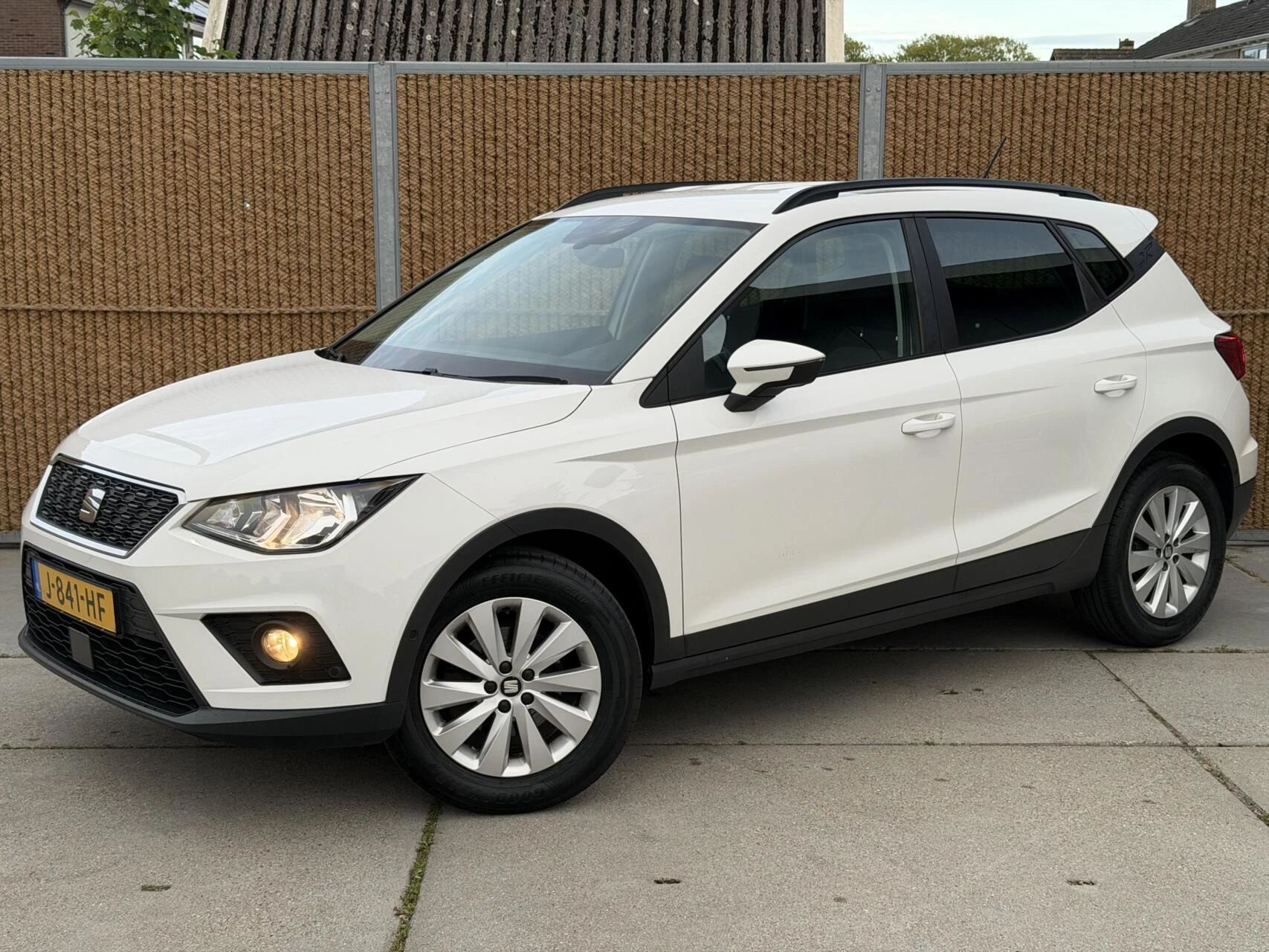 Hoofdafbeelding SEAT Arona