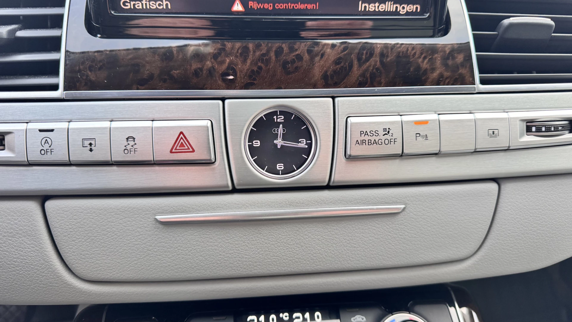 Hoofdafbeelding Audi A8