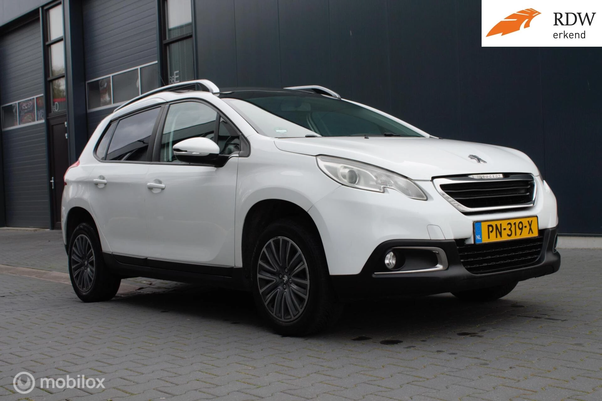 Hoofdafbeelding Peugeot 2008