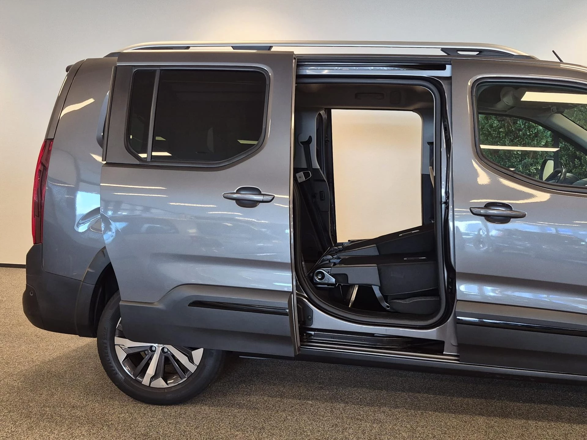 Hoofdafbeelding Peugeot Rifter