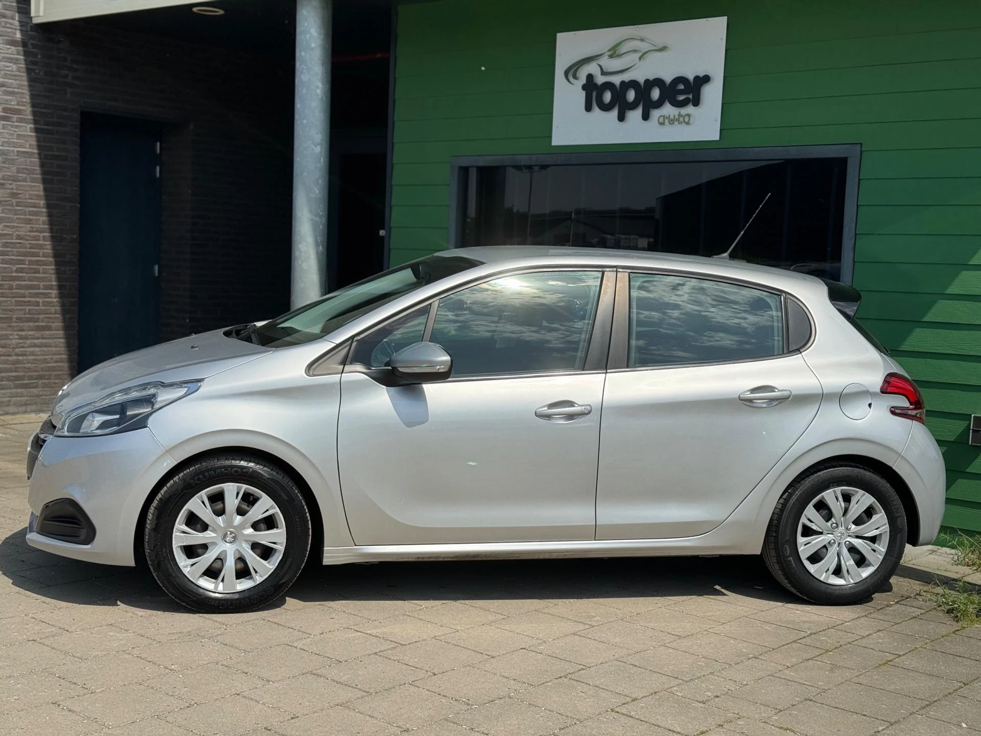 Hoofdafbeelding Peugeot 208