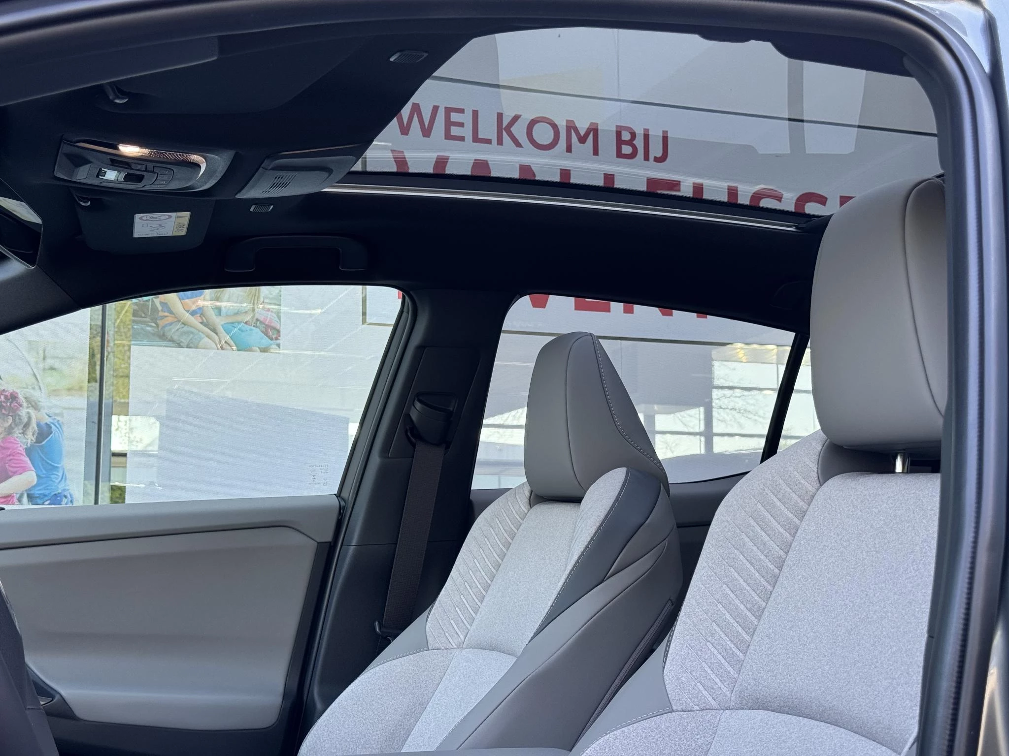 Hoofdafbeelding Toyota C-HR+