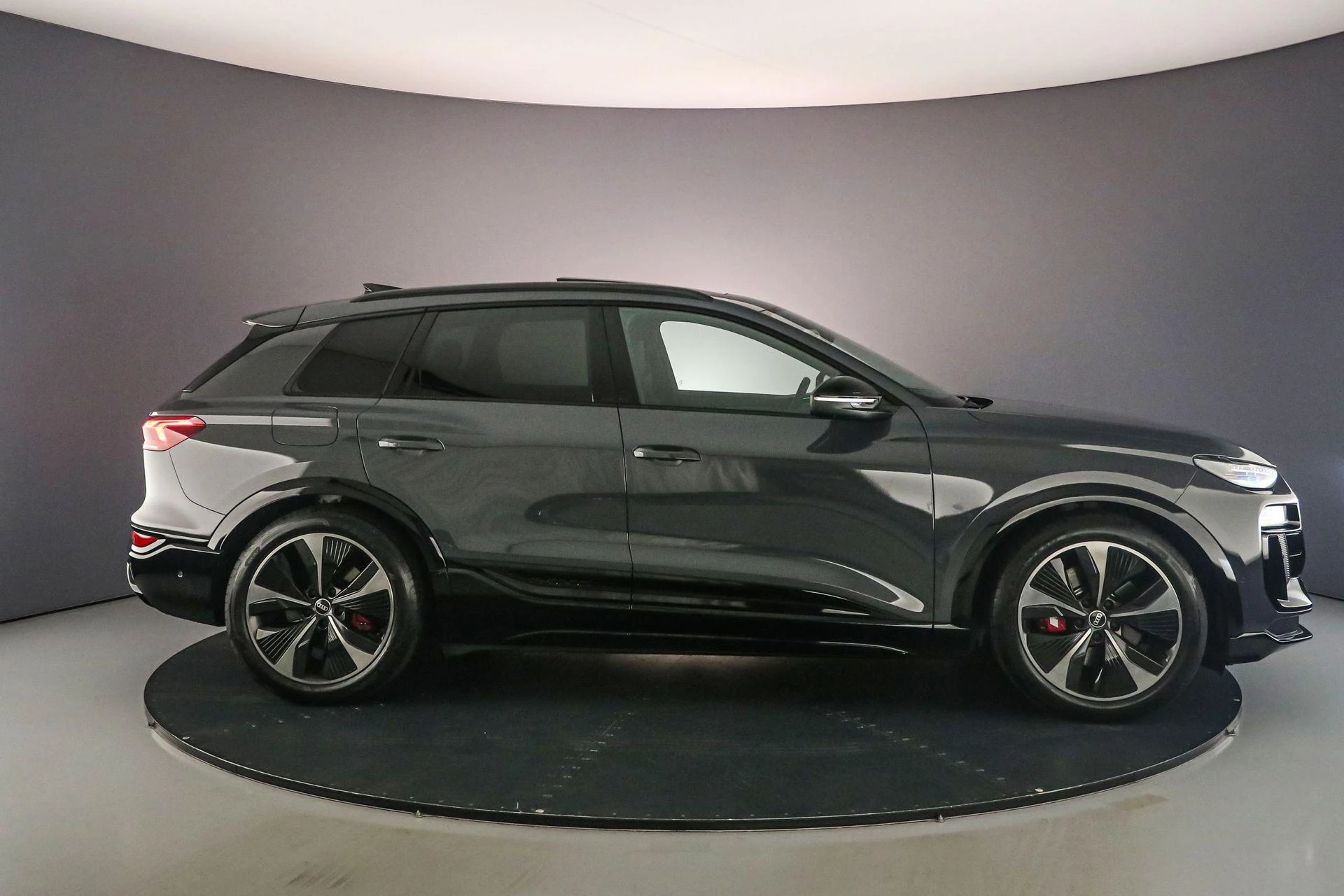 Hoofdafbeelding Audi SQ6