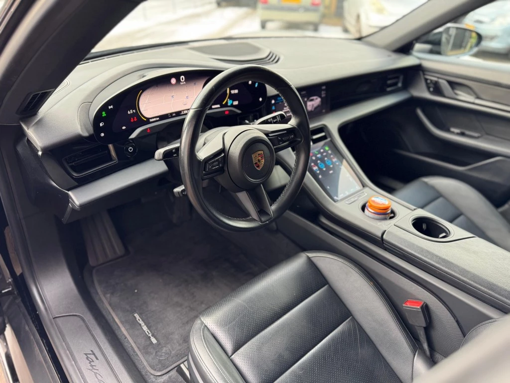 Hoofdafbeelding Porsche Taycan